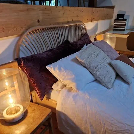 Loft In Umgebauter Scheune Apartman Wierschem