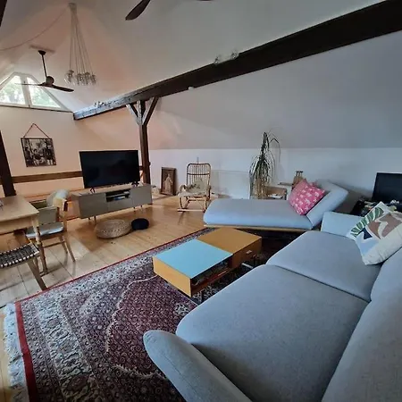 Loft In Umgebauter Scheune